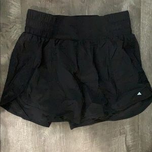 Balance Athletica Breeze Shorts